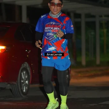 Runner Photo 6039878