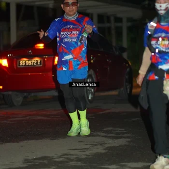 Runner Photo 6039879