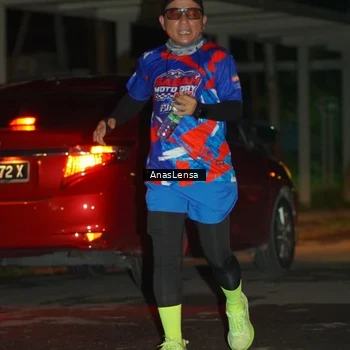 Runner Photo 6039882