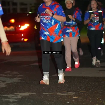 Runner Photo 6039887