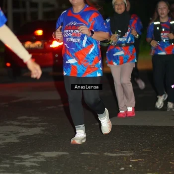 Runner Photo 6039889
