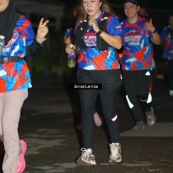 Runner Photo 6039900