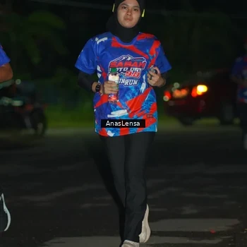 Runner Photo 6039902