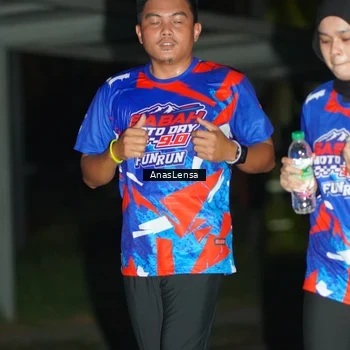 Runner Photo 6039903