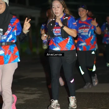 Runner Photo 6039904