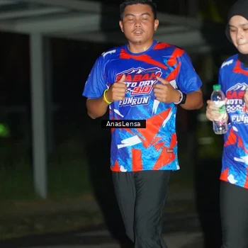 Runner Photo 6039905
