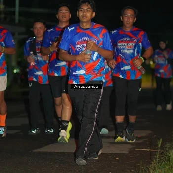 Runner Photo 6039907