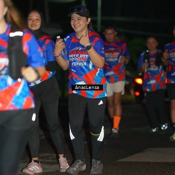 Runner Photo 6039910