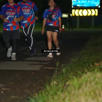 Runner Photo 6039930