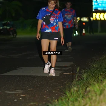 Runner Photo 6039938