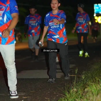 Runner Photo 6039996
