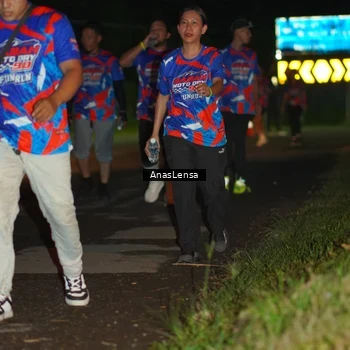 Runner Photo 6039998