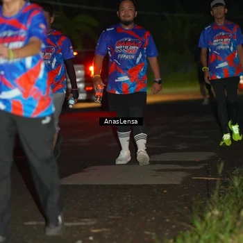 Runner Photo 6039999