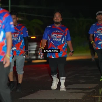 Runner Photo 6040007
