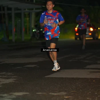 Runner Photo 6040017