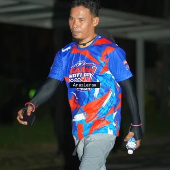 Runner Photo 6040028