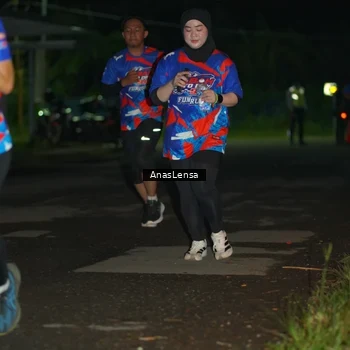 Runner Photo 6040036