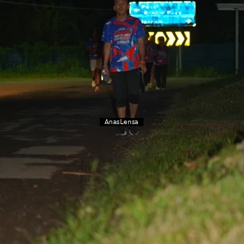 Runner Photo 6040052