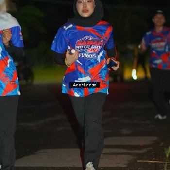 Runner Photo 6040053