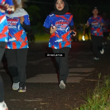 Runner Photo 6040056