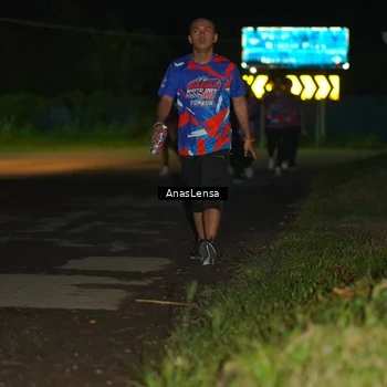 Runner Photo 6040057