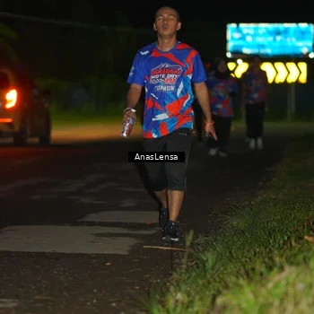 Runner Photo 6040062