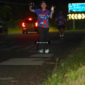 Runner Photo 6040091