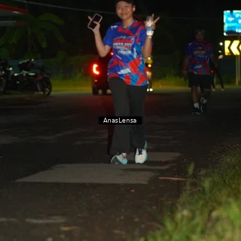 Runner Photo 6040093