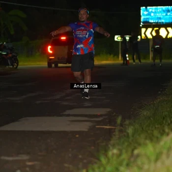 Runner Photo 6040106