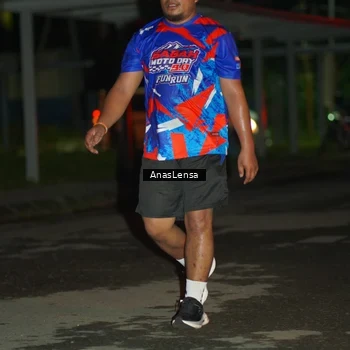Runner Photo 6040117
