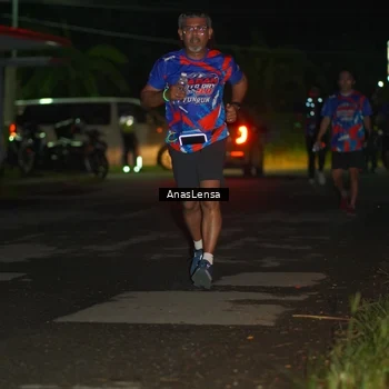 Runner Photo 6040150