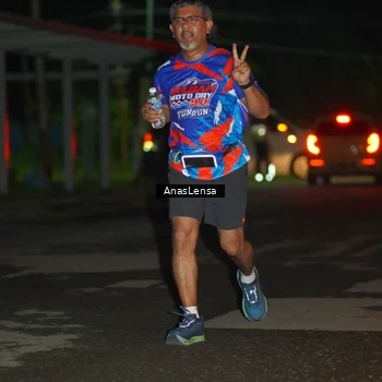 Runner Photo 6040160