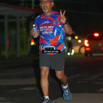 Runner Photo 6040161