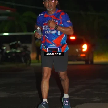 Runner Photo 6040162
