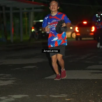Runner Photo 6040185