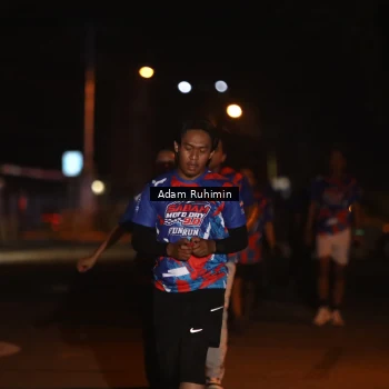 Runner Photo 6040190