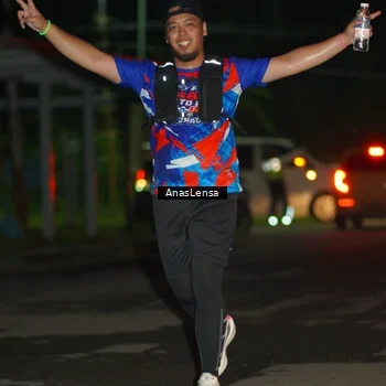 Runner Photo 6040234