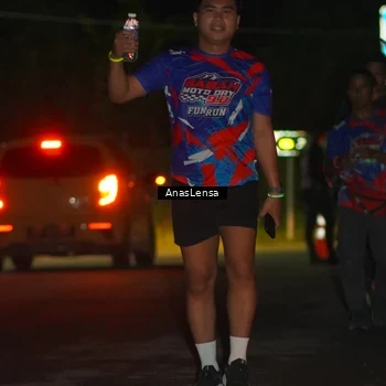 Runner Photo 6040245