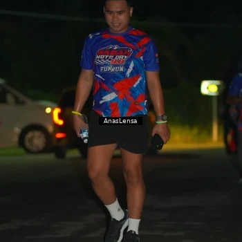 Runner Photo 6040251