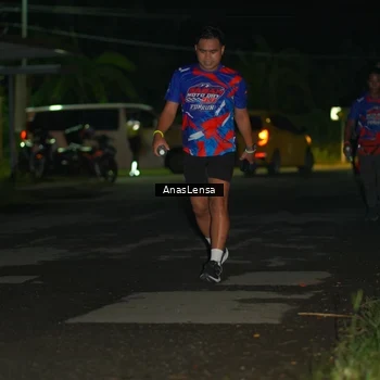 Runner Photo 6040252