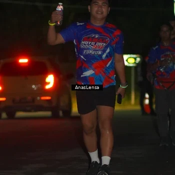 Runner Photo 6040253