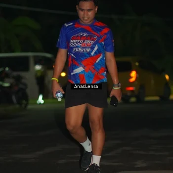 Runner Photo 6040261