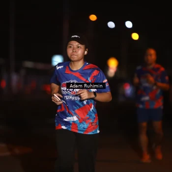 Runner Photo 6040275