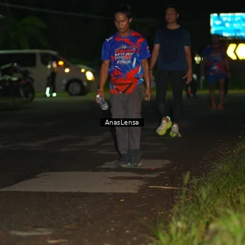 Runner Photo 6040293