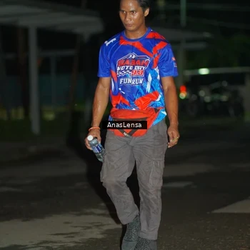 Runner Photo 6040301