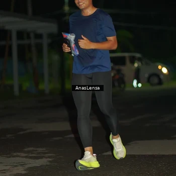 Runner Photo 6040308