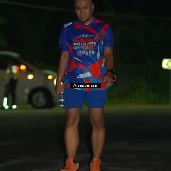 Runner Photo 6040336