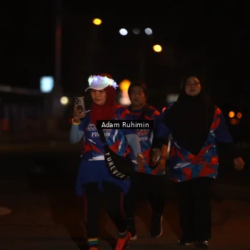 Runner Photo 6040365