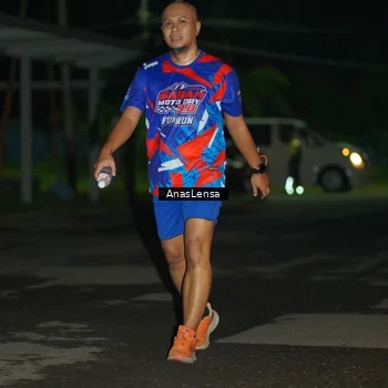 Runner Photo 6040385