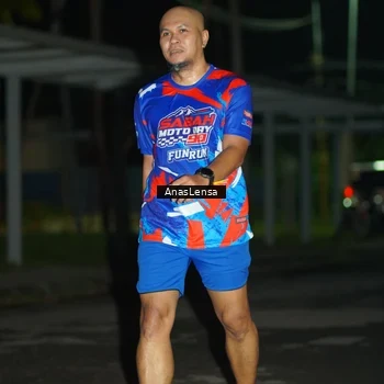 Runner Photo 6040395
